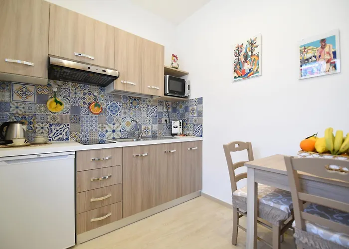 Acunto\'S Homes