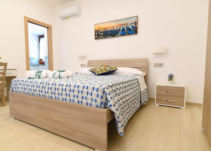 Acunto\'S Homes