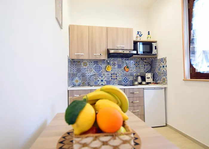Acunto\'S Homes